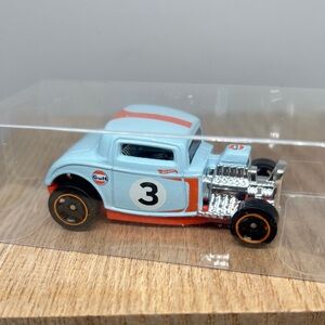 Hot Wheels Retro Gulf-Style Racer in Light Blue & Orange